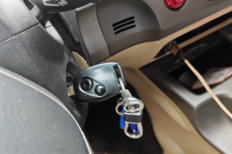Used Honda Civic 2006 1.8L Automatic Luxury Edition Vehicle Key