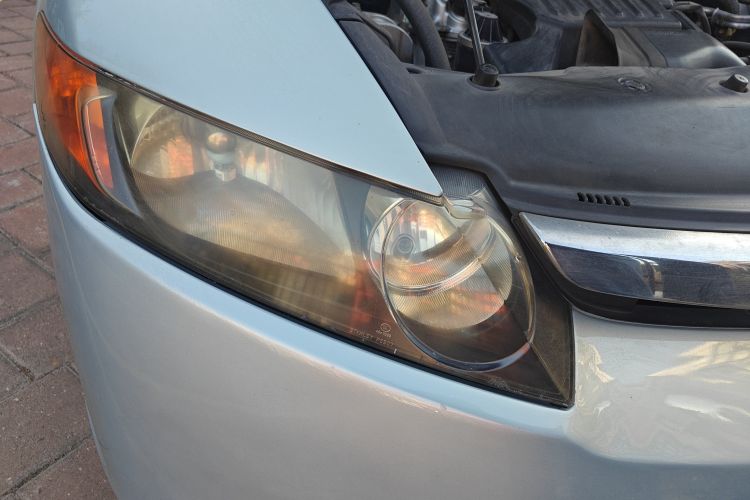 Used Honda Civic 2007 1.3L hybrid version Right Front Headlight