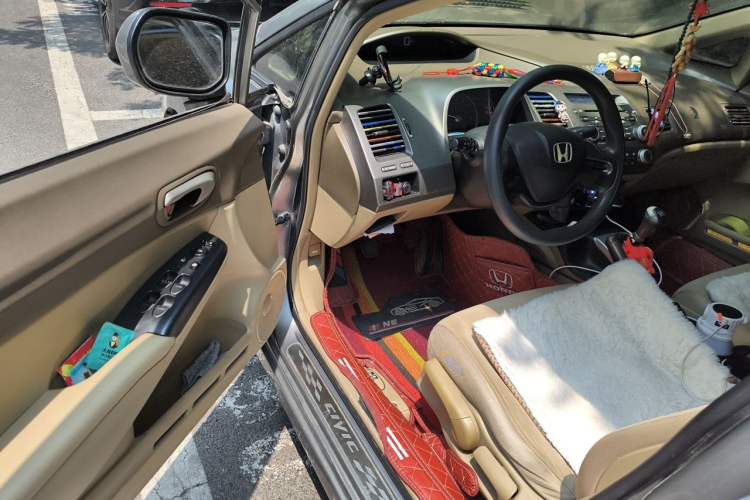 Used Honda Civic 2008 1.8L Manual Commemorative Classic Edition Driver Seat