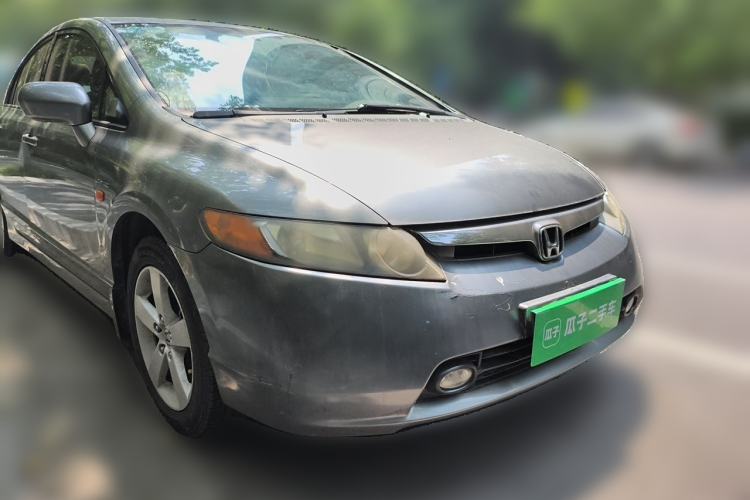 Used Honda Civic 2008 1.8L Manual Commemorative Classic Edition Front Right 45 Deg