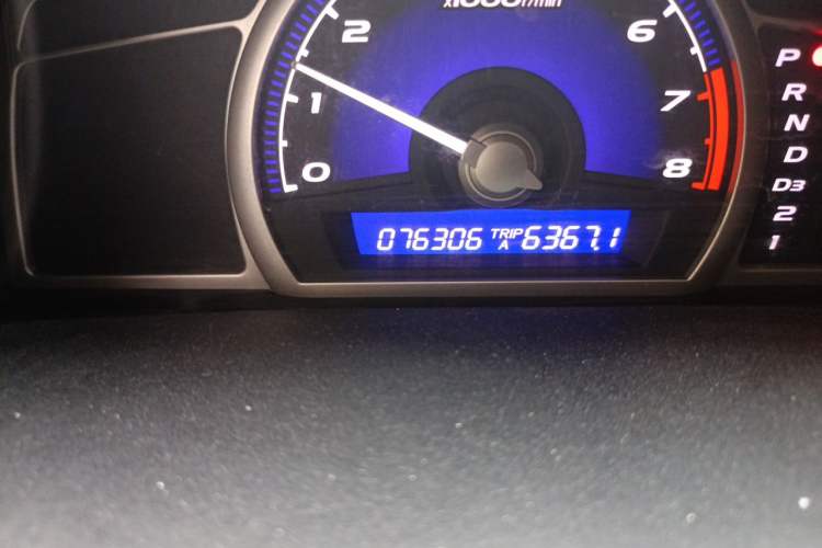Used Honda Civic 2008 1.8L Automatic Commemorative Classic Edition Odometer Close Up