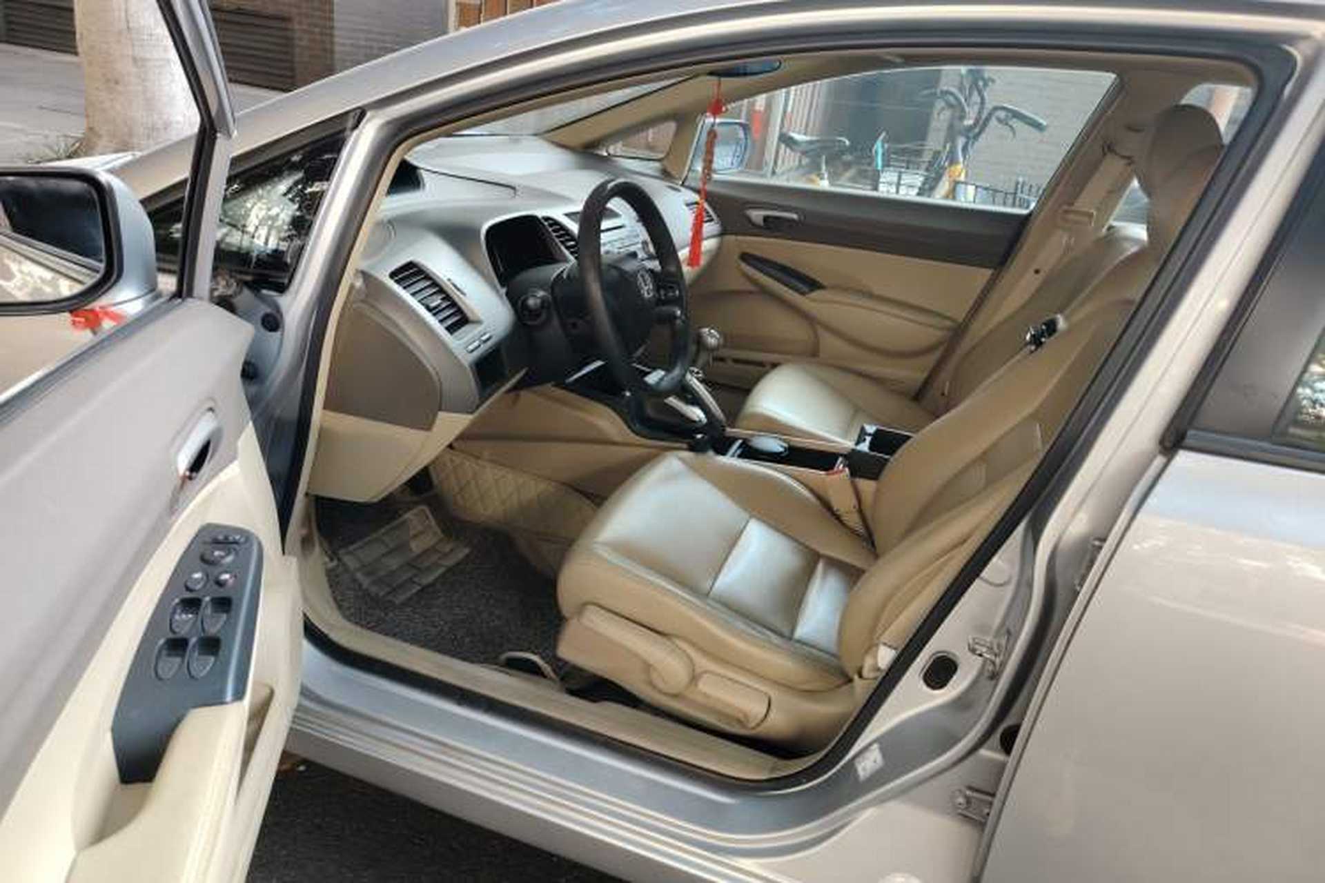 Used Honda Civic 2008 1.8L Manual Commemorative Classic Edition Driver Seat