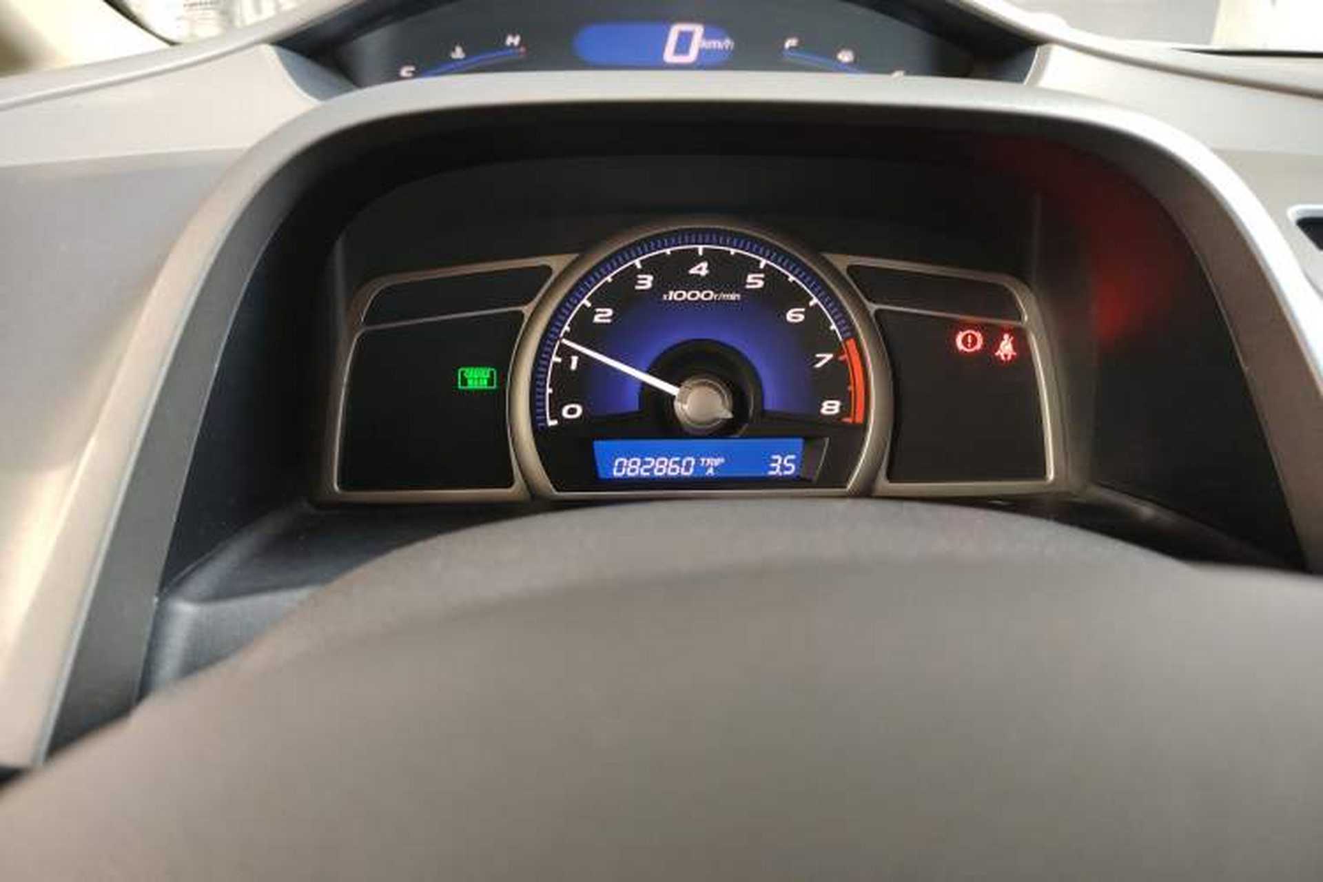 Used Honda Civic 2008 1.8L Manual Commemorative Classic Edition Odometer Close Up