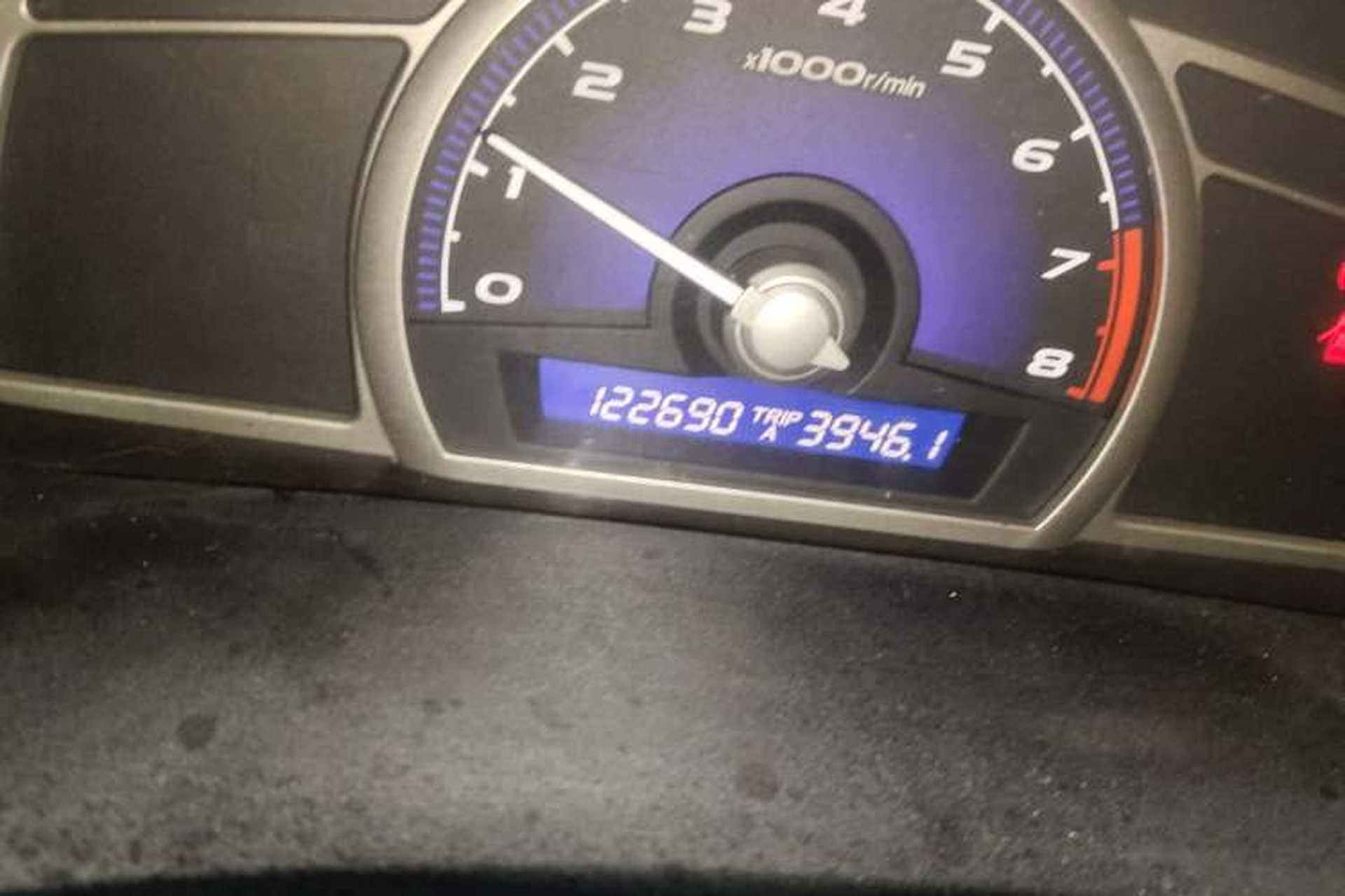 Used Honda Civic 2008 1.8L Manual Commemorative Classic Edition Odometer Close Up