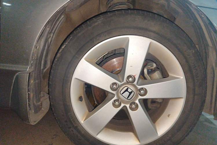 Used Honda Civic 2008 1.8L Automatic Commemorative Classic Edition Right Front Wheel Hub