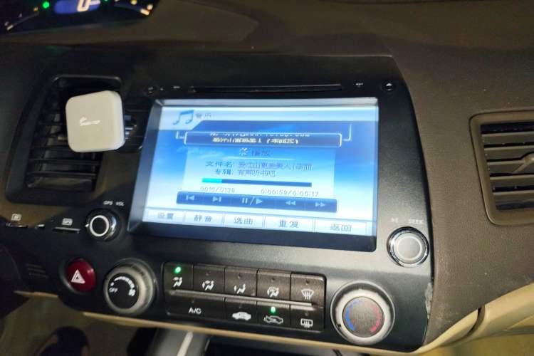 Used Honda Civic 2008 1.8L Manual Commemorative Classic Edition Audio And AC Panel