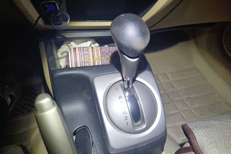 Used Honda Civic 2008 1.8L Automatic Commemorative Classic Edition Gear Lever