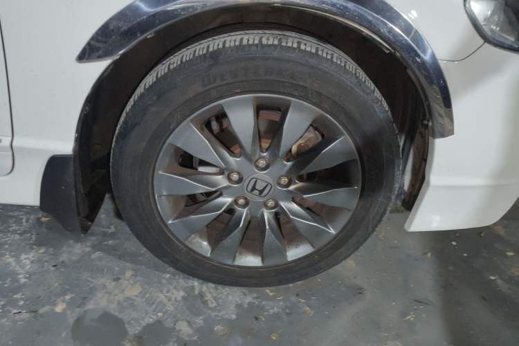 Used Honda Civic 2008 1.8L Automatic Commemorative Classic Edition Right Front Wheel Hub