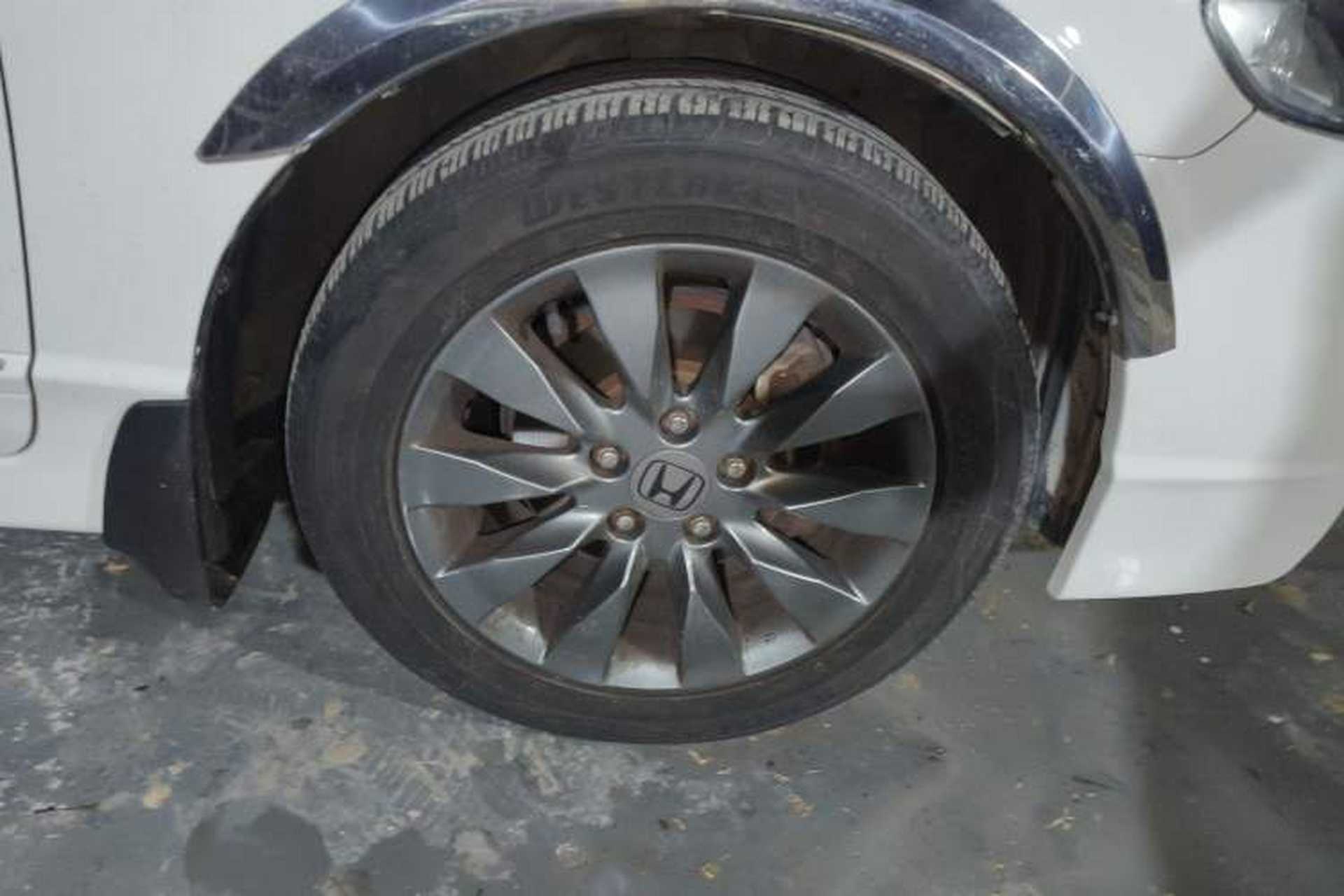 Used Honda Civic 2008 1.8L Automatic Commemorative Classic Edition Right Front Wheel Hub