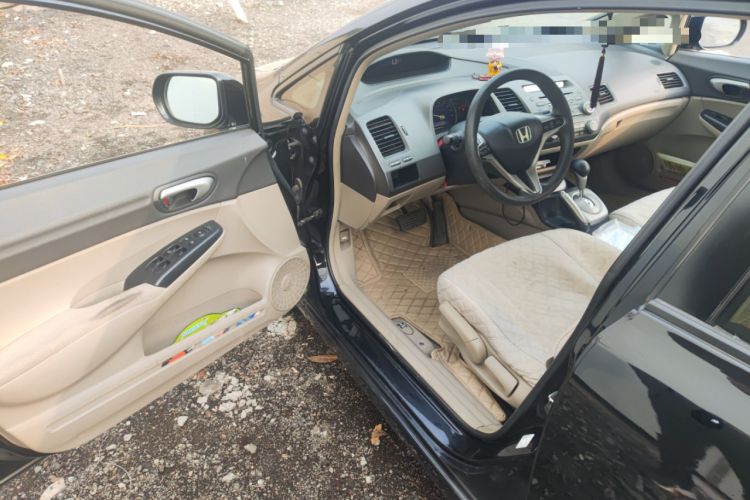 Used Honda Civic 2009 1.8L automatic comfort version Driver Seat