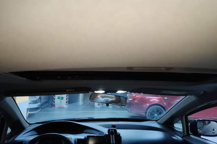 Used Honda Civic 2009 1.8L automatic comfort version Headliner