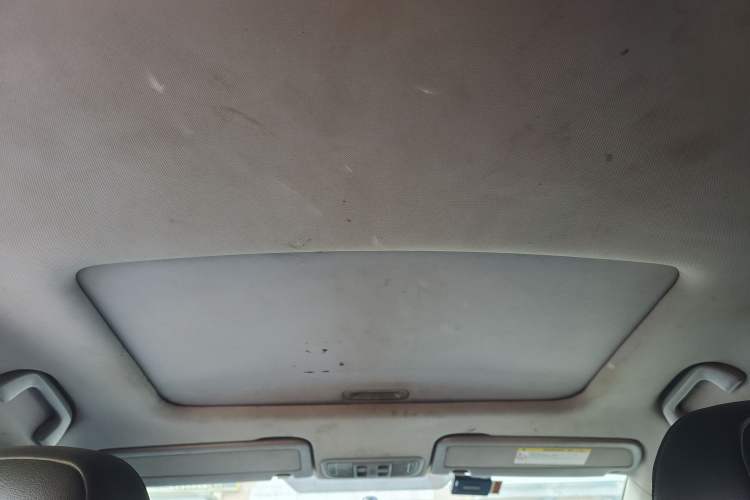 Used Honda Civic 2009 1.8L automatic luxury edition Headliner