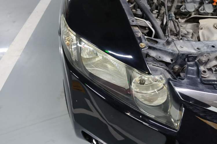 Used Honda Civic 2009 1.8L automatic comfort version Right Front Headlight