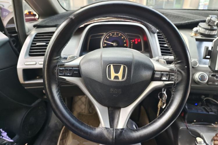 Used Honda Civic 2009 1.8L automatic luxury edition Steering Wheel