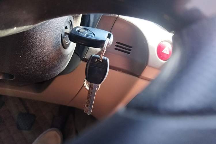 Used Honda Civic 2009 1.8L Manual Classic Edition Vehicle Key