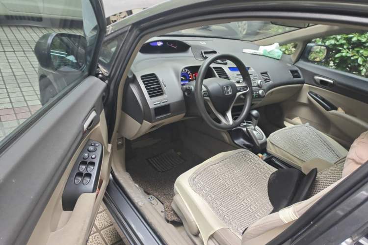 Used Honda Civic 2009 1.8L automatic comfort version Driver Seat