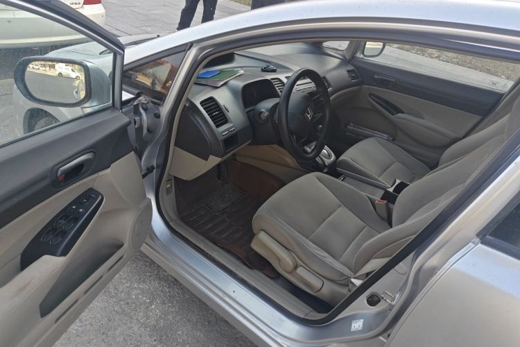 Used Honda Civic 2009 1.8L Automatic Classic Edition Driver Seat