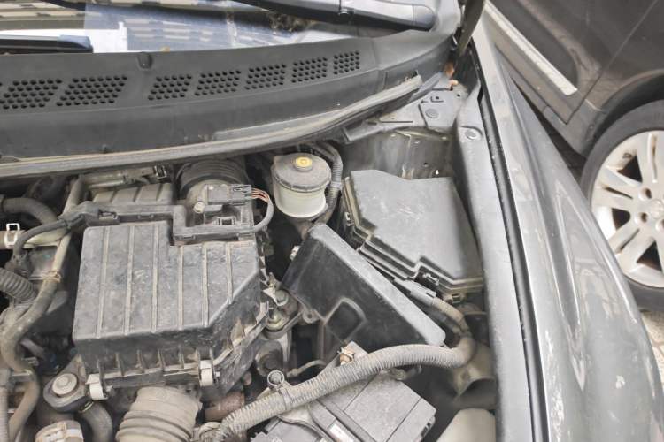 Used Honda Civic 2009 1.8L automatic comfort version Engine Bay Left