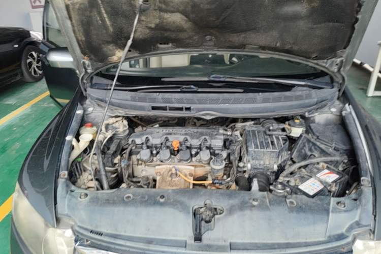 Used Honda Civic 2009 1.8L Automatic Classic Edition Engine Bay