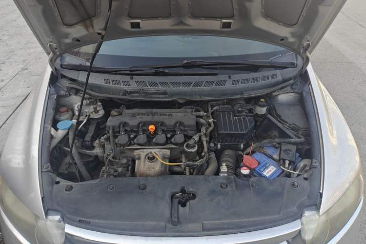 Used Honda Civic 2009 1.8L Automatic Classic Edition Engine Bay