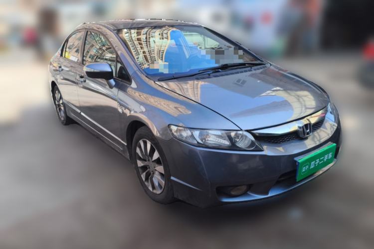 Used Honda Civic 2009 1.8L automatic comfort version Front Right 45 Deg