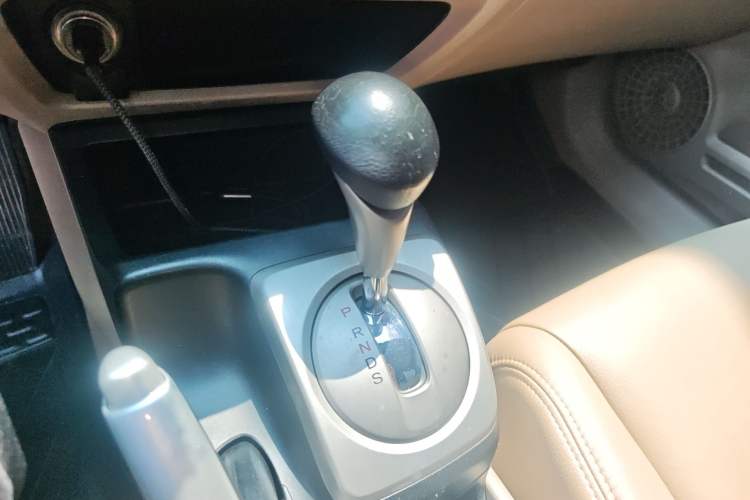 Used Honda Civic 2009 1.8L automatic comfort version Gear Lever