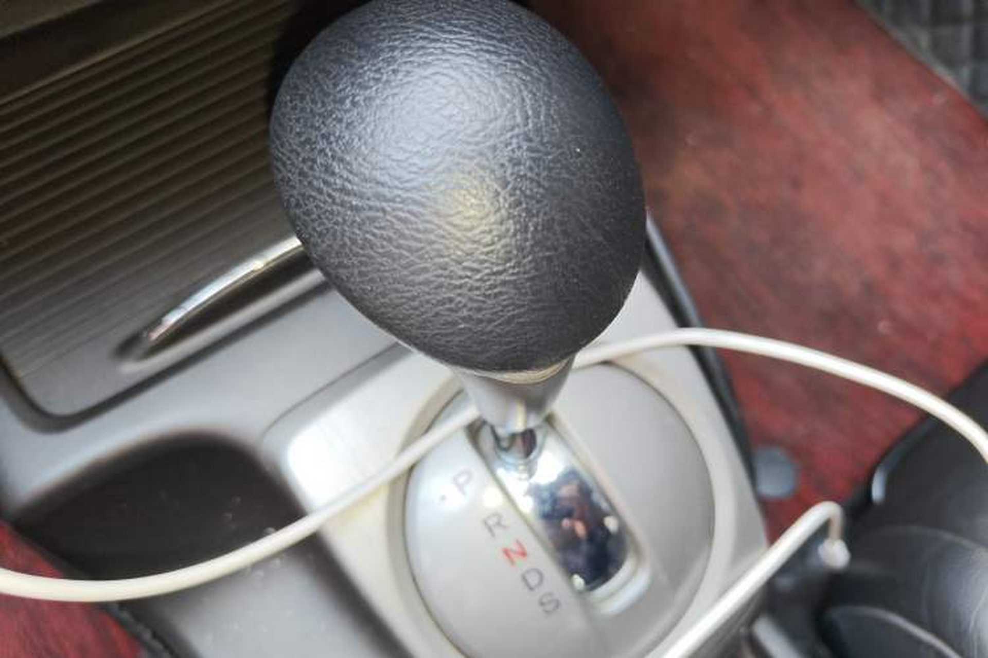 Used Honda Civic 2009 1.8L automatic luxury edition Gear Lever