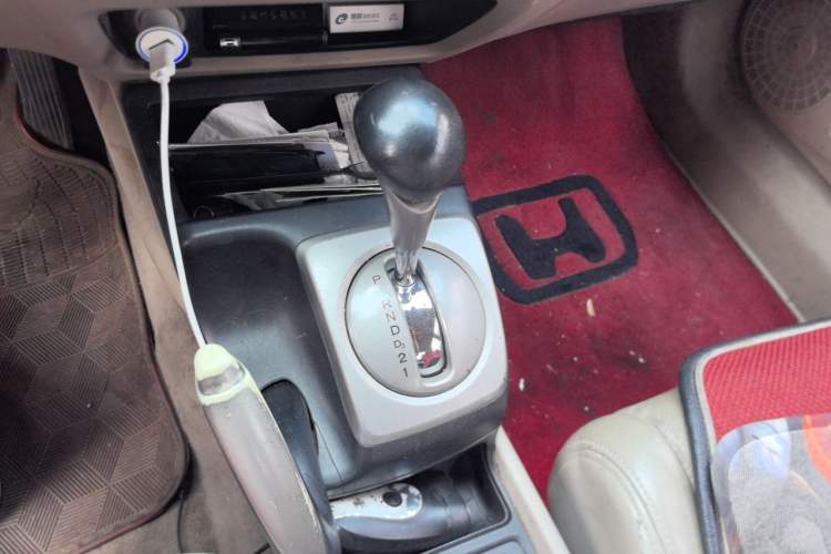 Used Honda Civic 2009 1.8L automatic comfort version Gear Lever