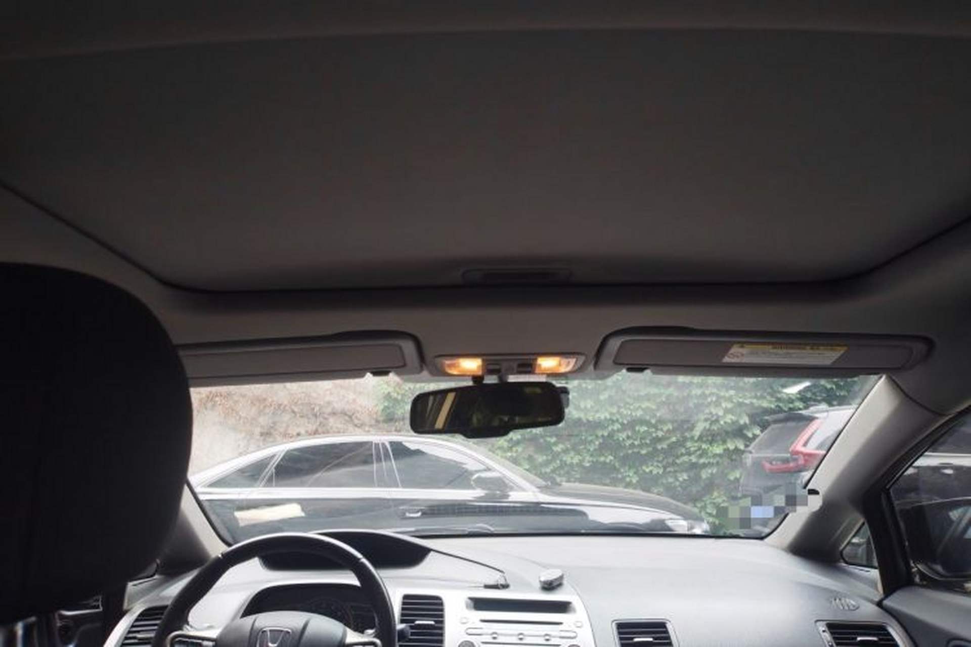 Used Honda Civic 2009 1.8L automatic luxury edition Headliner