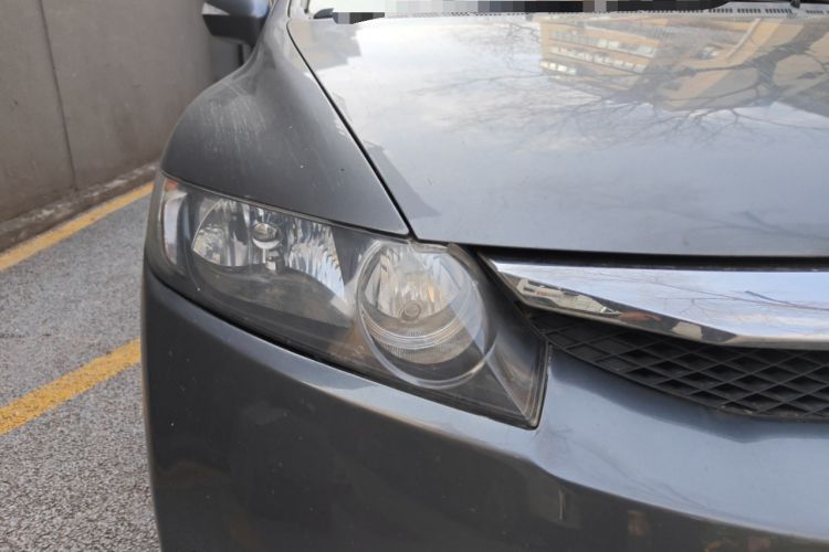Used Honda Civic 2009 1.8L automatic luxury edition Right Front Headlight