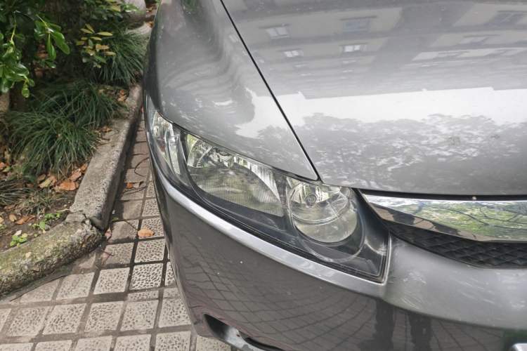 Used Honda Civic 2009 1.8L automatic comfort version Right Front Headlight