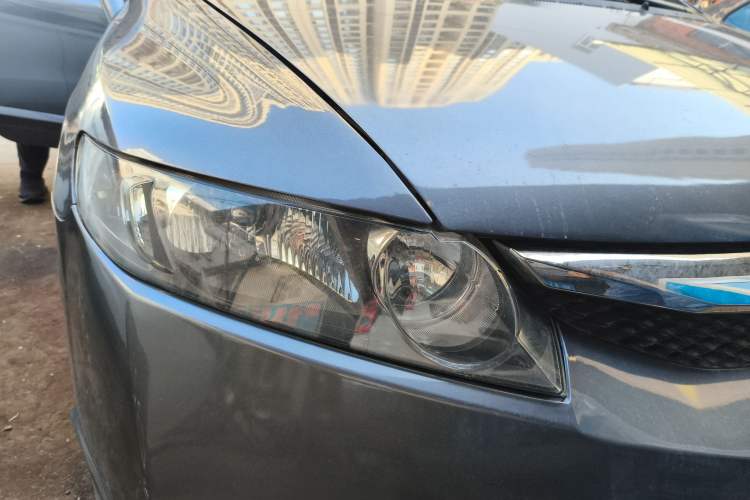 Used Honda Civic 2009 1.8L automatic comfort version Right Front Headlight