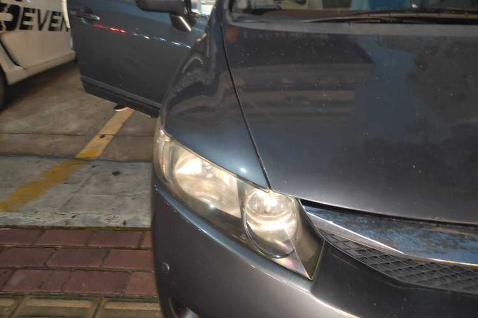 Used Honda Civic 2009 1.8L automatic comfort version Right Front Headlight