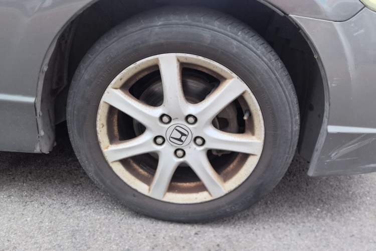 Used Honda Civic 2009 1.8L automatic comfort version Right Front Wheel Hub