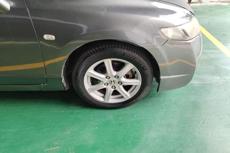 Used Honda Civic 2009 1.8L Automatic Classic Edition Right Front Wheel Hub