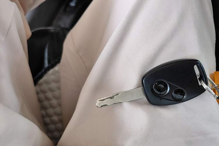 Used Honda Civic 2009 1.8L automatic luxury edition Vehicle Key