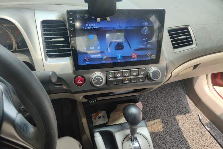 Used Honda Civic 2009 1.8L Automatic Classic Edition Audio And AC Panel