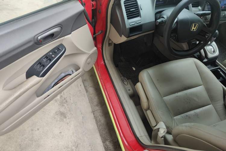 Used Honda Civic 2009 1.8L Automatic Classic Edition Driver Seat