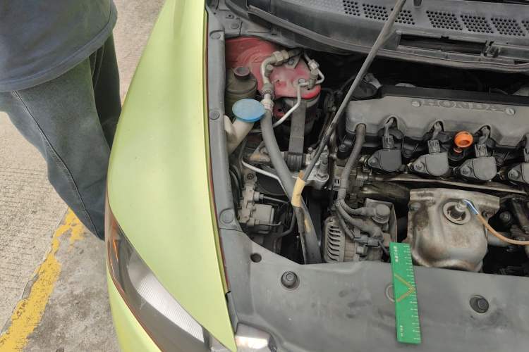 Used Honda Civic 2009 1.8L Automatic Classic Edition Engine Bay Right