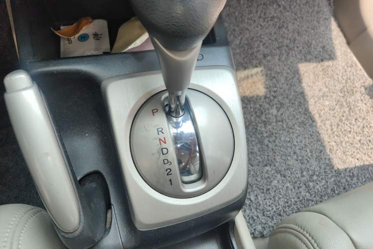 Used Honda Civic 2009 1.8L Automatic Classic Edition Gear Lever