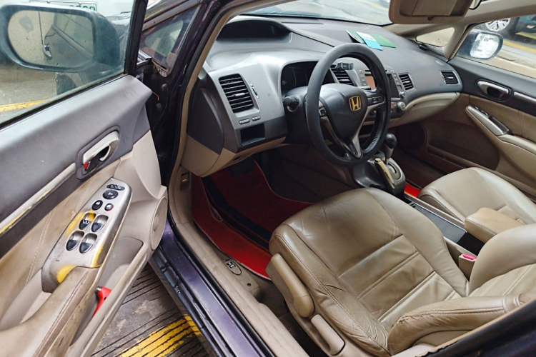 Used Honda Civic 2009 1.8L automatic luxury edition Driver Seat