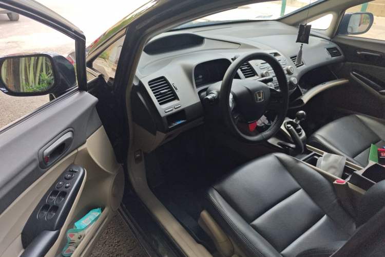 Used Honda Civic 2009 1.8L Manual Classic Edition Driver Seat
