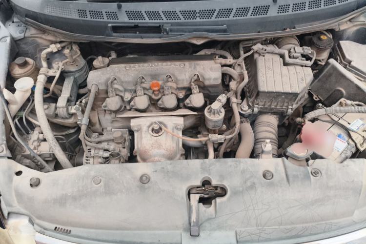 Used Honda Civic 2009 1.8L automatic comfort version Engine Bay