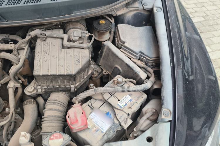 Used Honda Civic 2009 1.8L automatic comfort version Engine Bay Left