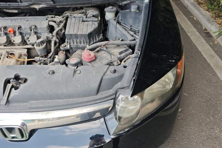 Used Honda Civic 2009 1.8L Manual Classic Edition Engine Bay Left