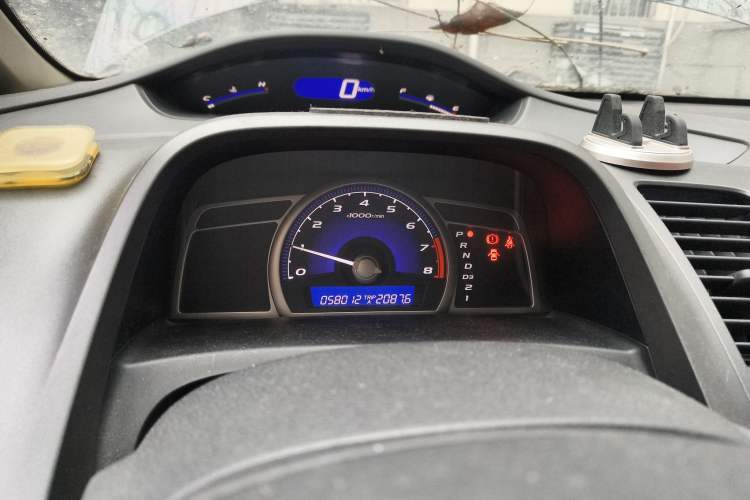 Used Honda Civic 2009 1.8L automatic comfort version Instrument Cluster