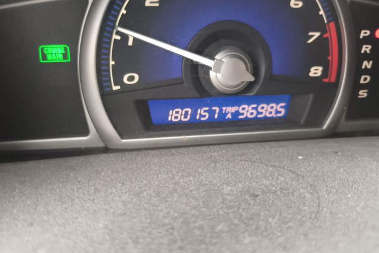 Used Honda Civic 2009 1.8L automatic comfort version Odometer Close Up