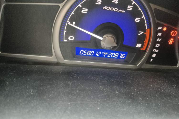 Used Honda Civic 2009 1.8L automatic comfort version Odometer Close Up