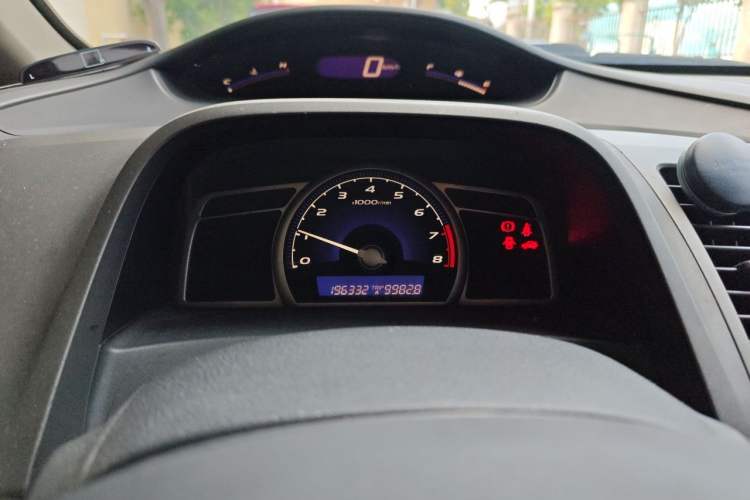 Used Honda Civic 2009 1.8L Manual Classic Edition Odometer Close Up