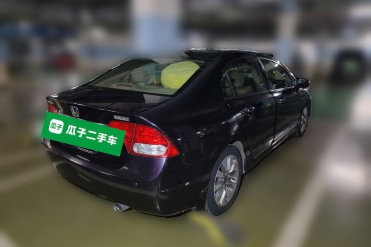 Used Honda Civic 2009 1.8L automatic luxury edition Rear Right 45 Deg